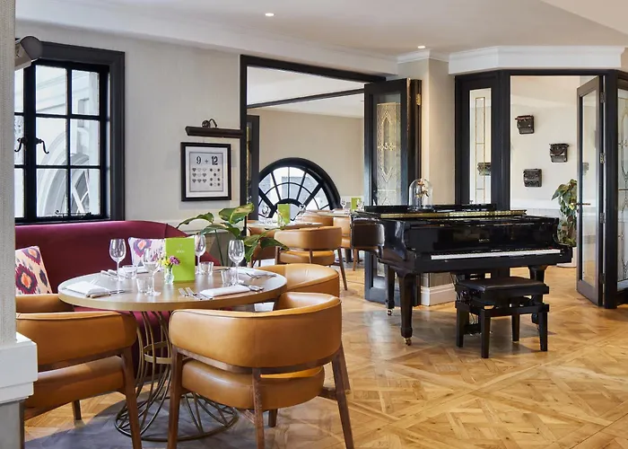 The Rex - Formerly Hotel Gotham